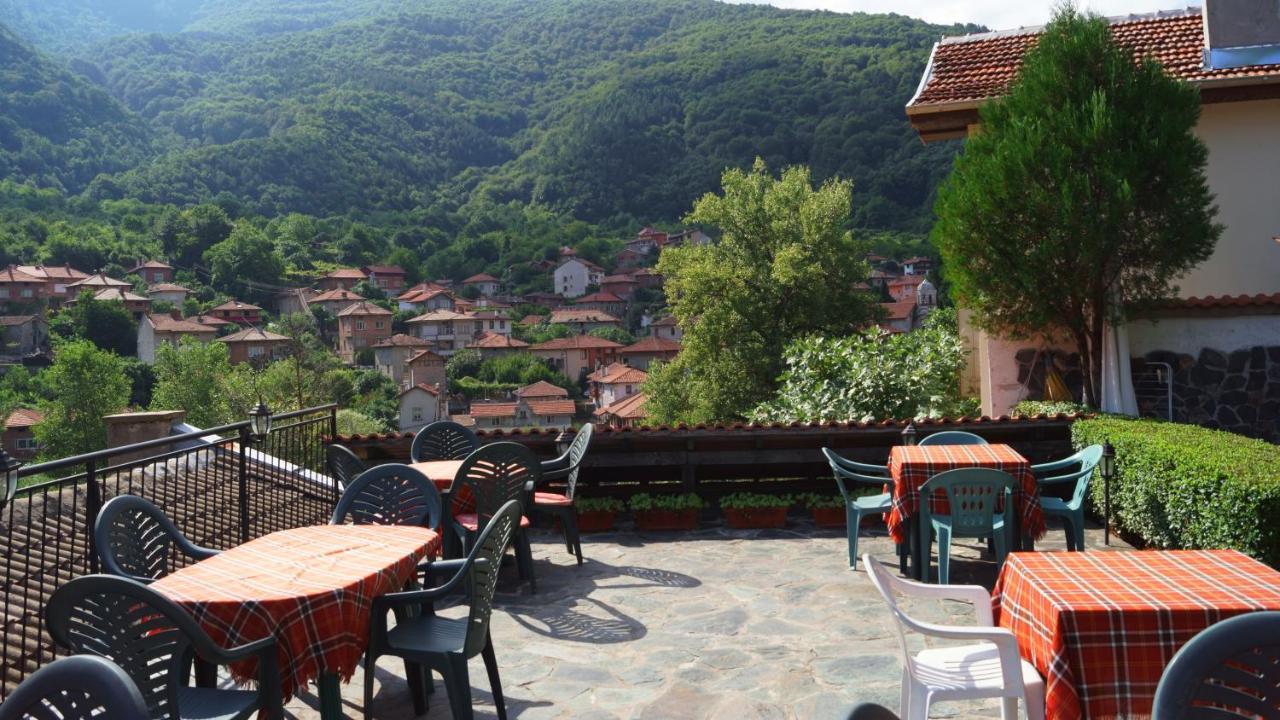 Guest House Perla Bachkovo Exteriör bild